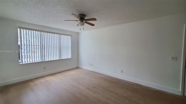 4581 W Mcnab Rd 15, Pompano Beach, FL 33069