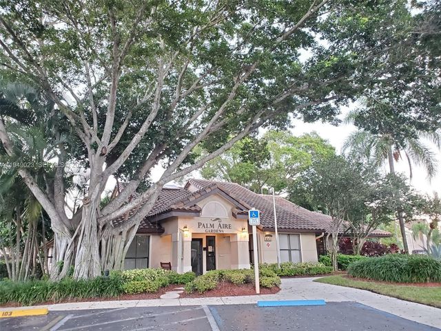 4581 W Mcnab Rd 15, Pompano Beach, FL 33069