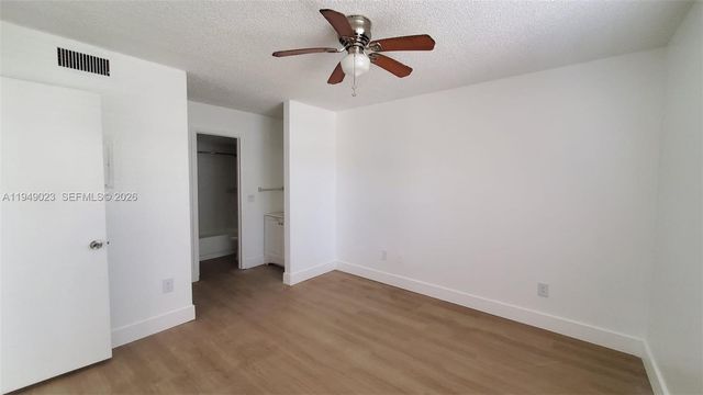 4581 W Mcnab Rd 15, Pompano Beach, FL 33069