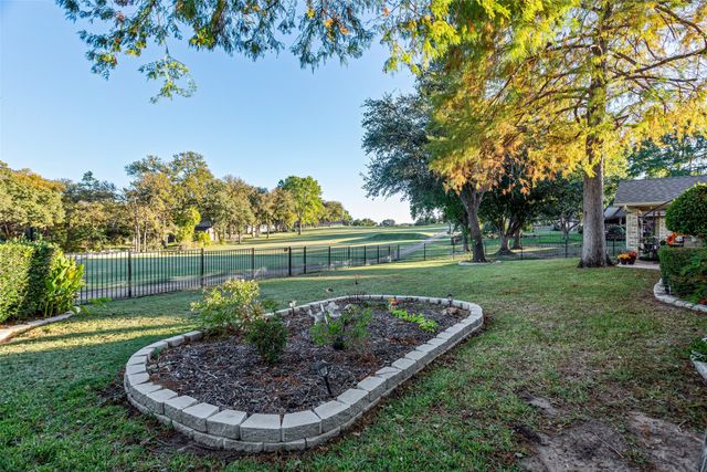 5003 Bueno Drive, Granbury, TX 76049