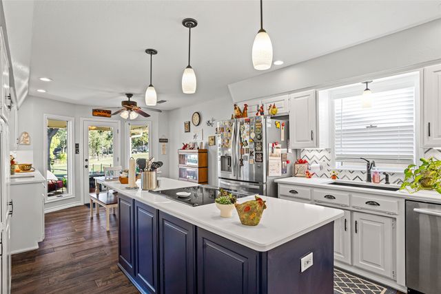 5003 Bueno Drive, Granbury, TX 76049