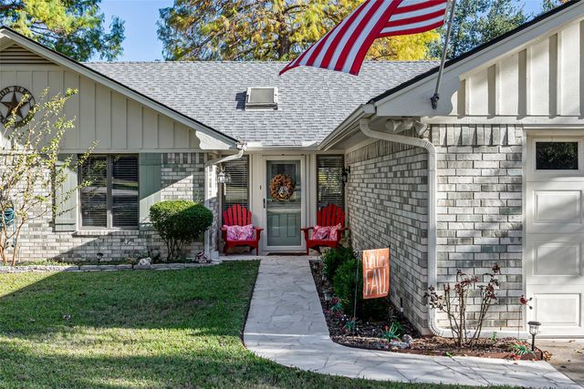 5003 Bueno Drive, Granbury, TX 76049