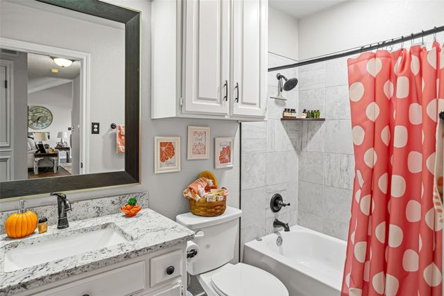 5003 Bueno Drive, Granbury, TX 76049