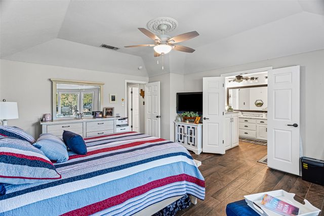 5003 Bueno Drive, Granbury, TX 76049