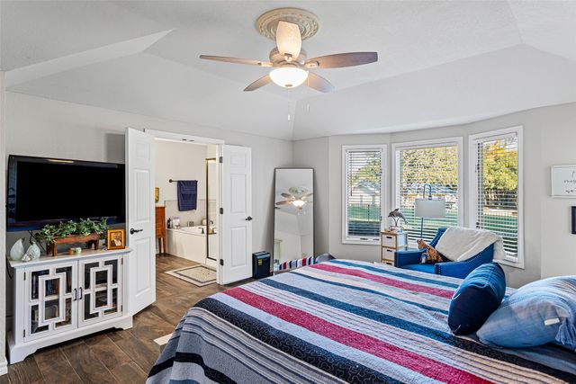 5003 Bueno Drive, Granbury, TX 76049