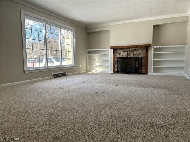 7311 Brecksville Road, Independence, OH 44131