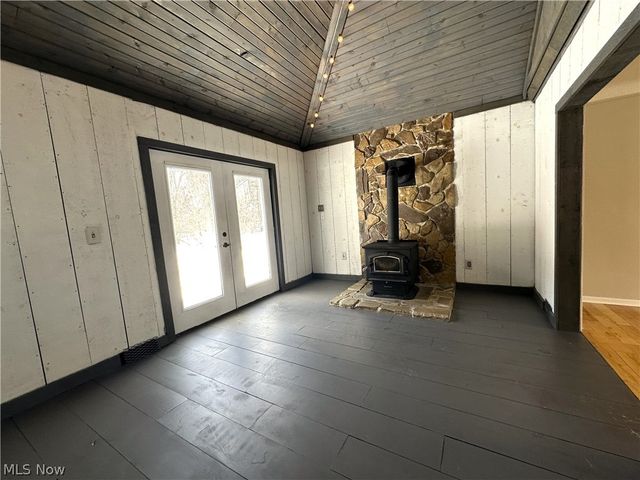 7311 Brecksville Road, Independence, OH 44131