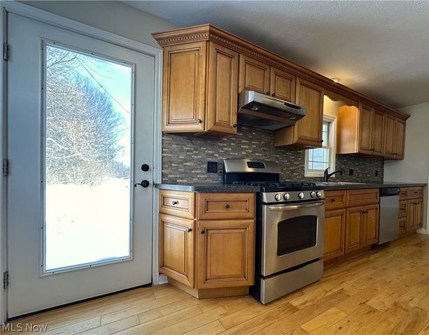 7311 Brecksville Road, Independence, OH 44131