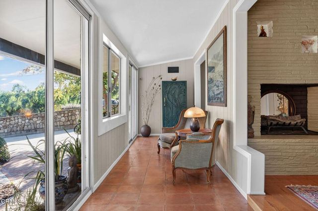 165 Feliz Drive, Oak View, CA 93022