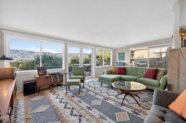 165 Feliz Drive, Oak View, CA 93022