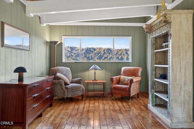 165 Feliz Drive, Oak View, CA 93022