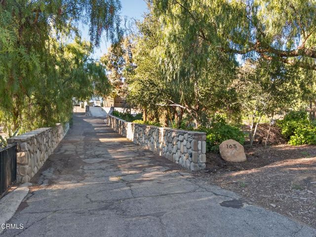 165 Feliz Drive, Oak View, CA 93022