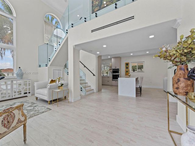 5226 SW 160th Ave, Miami, FL 33185