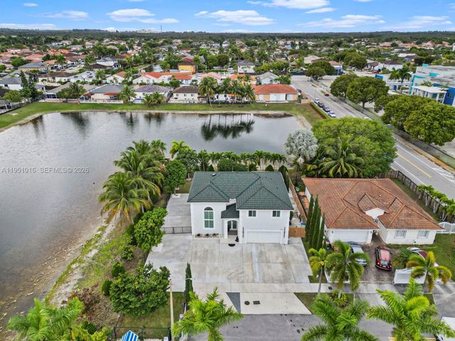 5226 SW 160th Ave, Miami, FL 33185