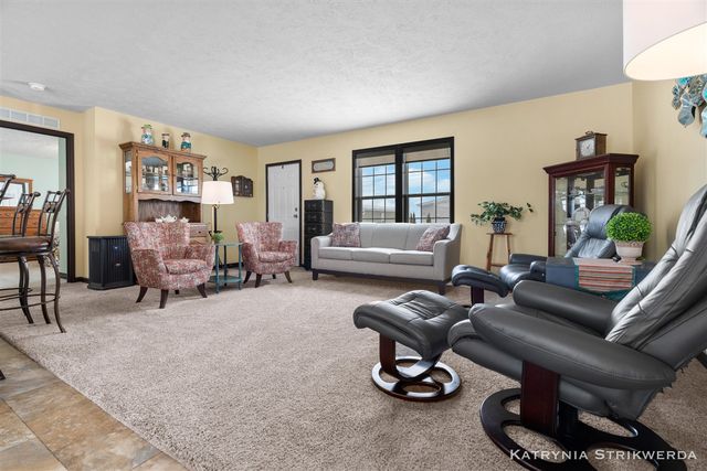 4210 Leeward Lane, Allendale, MI 49401