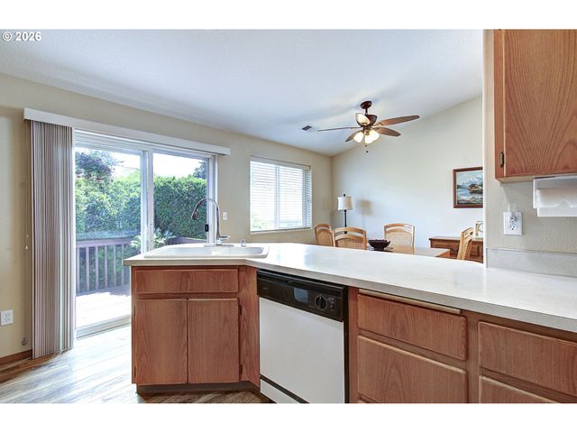 2121 Ne 77TH Ave, Vancouver, WA 98664