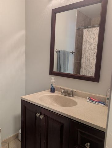 12150 SW 51st Place 12150, Cooper City, FL 33330