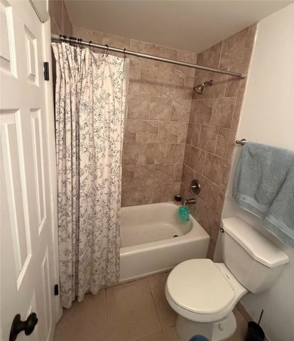 12150 SW 51st Place 12150, Cooper City, FL 33330