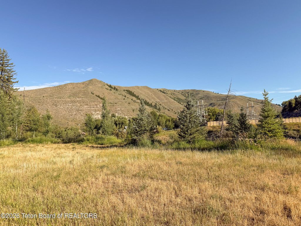 1805 RIVER Drive, Jackson, WY 83001 photo 2