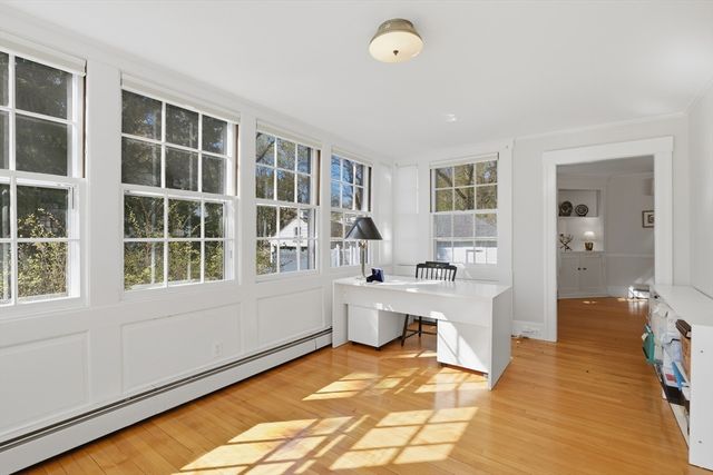 24 Spring Street, Shrewsbury, MA 01545