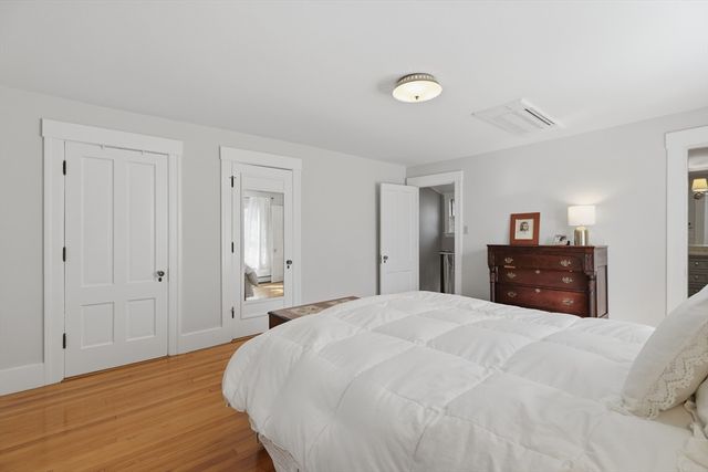 24 Spring Street, Shrewsbury, MA 01545