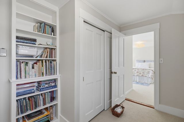 24 Spring Street, Shrewsbury, MA 01545