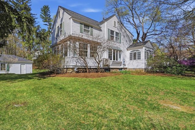 24 Spring Street, Shrewsbury, MA 01545