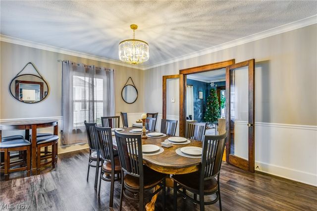 719 Robbins Avenue, Niles, OH 44446