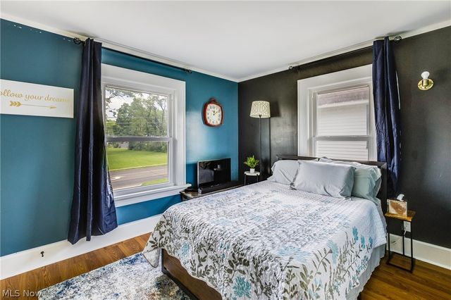 719 Robbins Avenue, Niles, OH 44446
