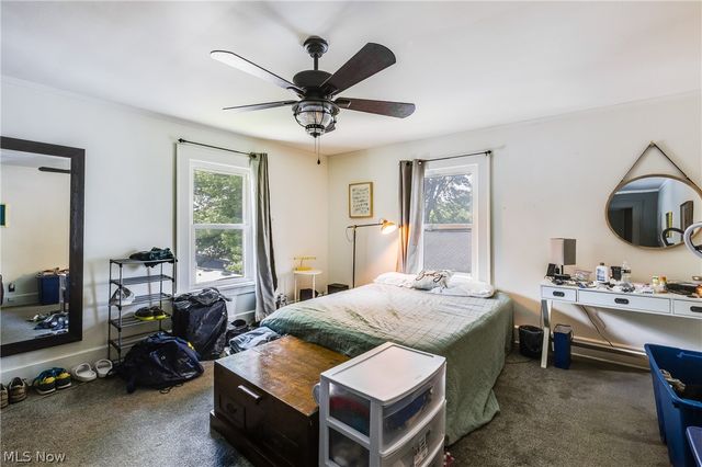719 Robbins Avenue, Niles, OH 44446