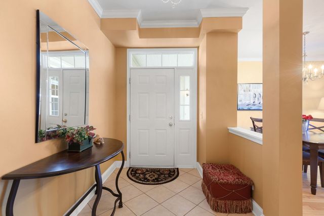 346 Bay Tree Circle, Vernon Hills, IL 60061