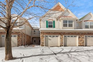 346 Bay Tree Circle, Vernon Hills, IL 60061