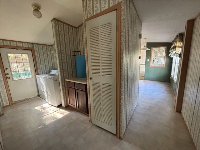 20426 Plaza East Boulevard 210, Houston, TX 77073