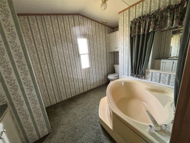 20426 Plaza East Boulevard 210, Houston, TX 77073