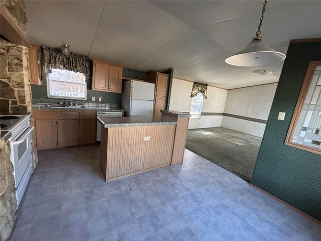 20426 Plaza East Boulevard 210, Houston, TX 77073