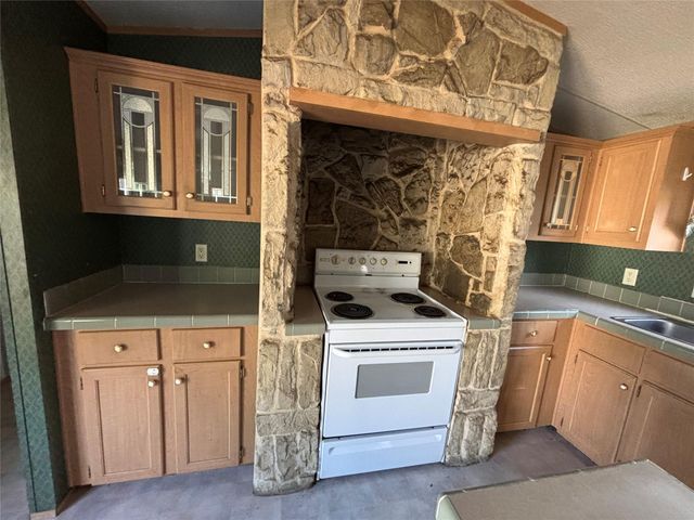 20426 Plaza East Boulevard 210, Houston, TX 77073