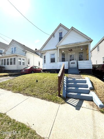 826 Salina Street, Schenectady, NY 12308