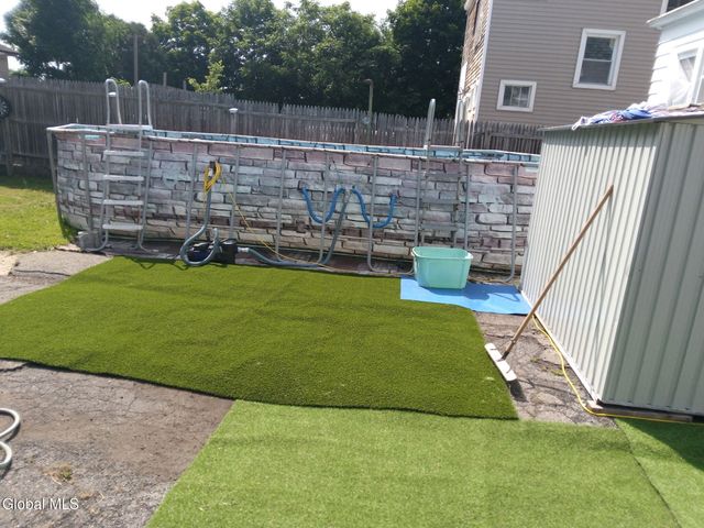 826 Salina Street, Schenectady, NY 12308