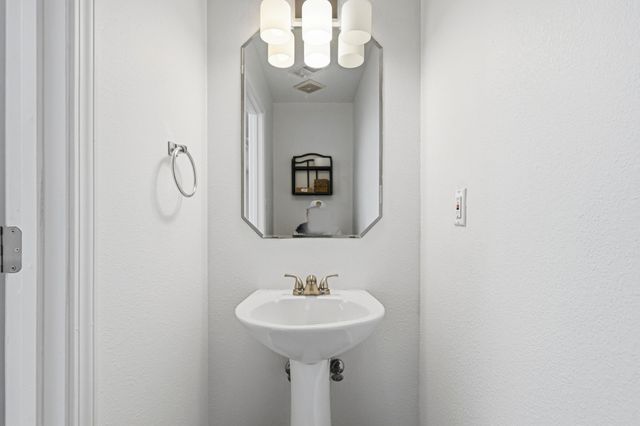 3442 Mountainside Parkway NE, Albuquerque, NM 87111