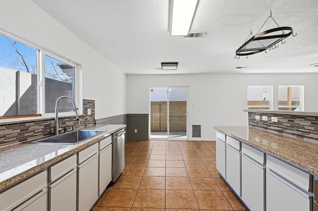 3442 Mountainside Parkway NE, Albuquerque, NM 87111