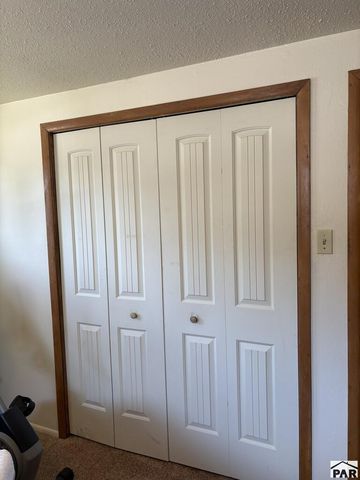 1620 Iroquois Rd, Pueblo, CO 81001