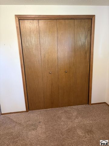 1620 Iroquois Rd, Pueblo, CO 81001