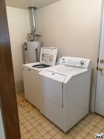 1620 Iroquois Rd, Pueblo, CO 81001