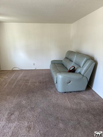 1620 Iroquois Rd, Pueblo, CO 81001