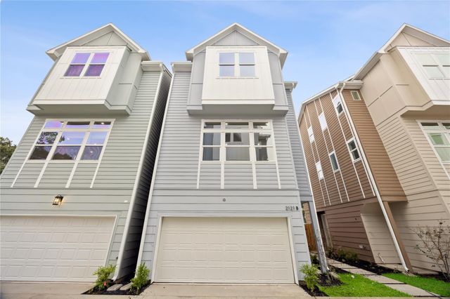2121 Hoskins Drive D, Houston, TX 77080