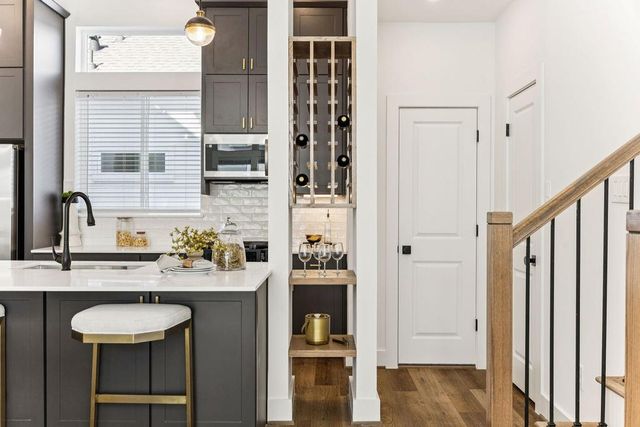 2121 Hoskins Drive D, Houston, TX 77080