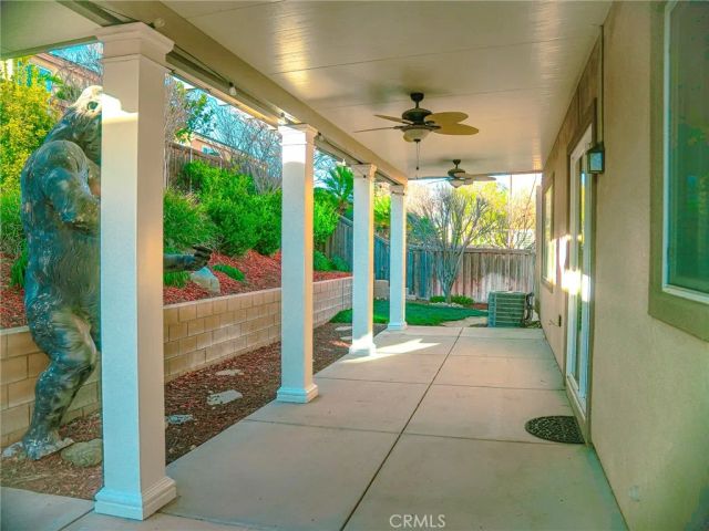 18052 Passionflower, San Bernardino, CA 92407