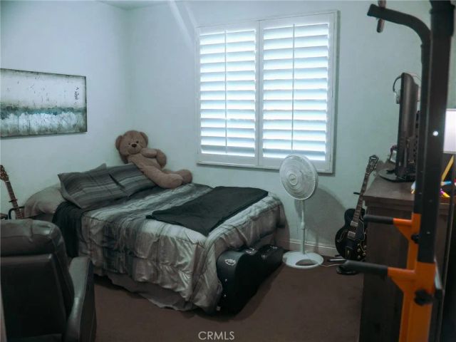 18052 Passionflower, San Bernardino, CA 92407