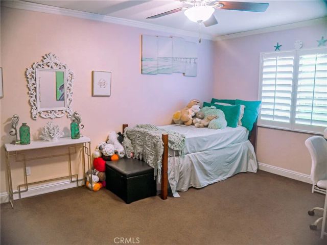 18052 Passionflower, San Bernardino, CA 92407