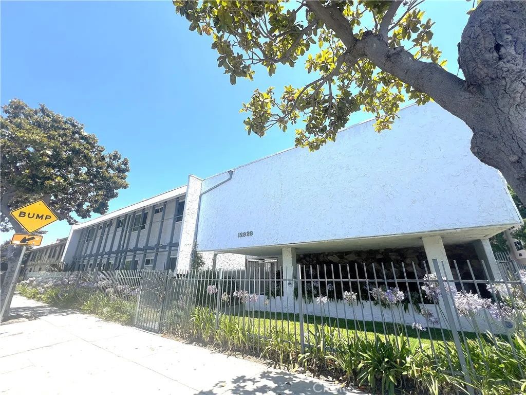 12926 Doty Avenue 23, Hawthorne, CA 90250